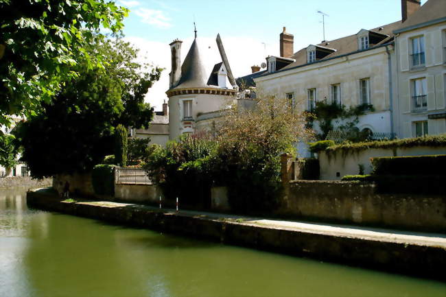 Le canal de Briare à Montargis - Montargis (45200) - Loiret