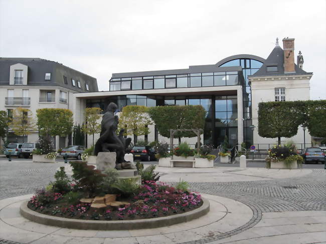 L'Hôtel de Ville - Saint-Jean-le-Blanc (45650) - Loiret