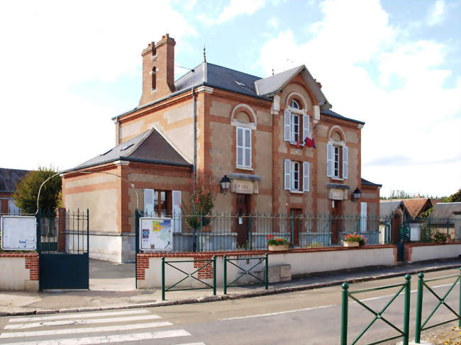La mairie de Sury-aux-Bois - Sury-aux-Bois (45530) - Loiret