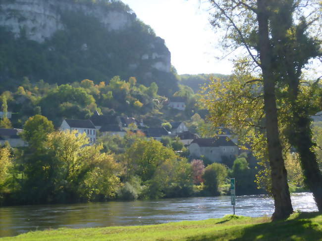 La Dordogne à Vayrac devant le hameau de Mézels - Vayrac (46110) - Lot