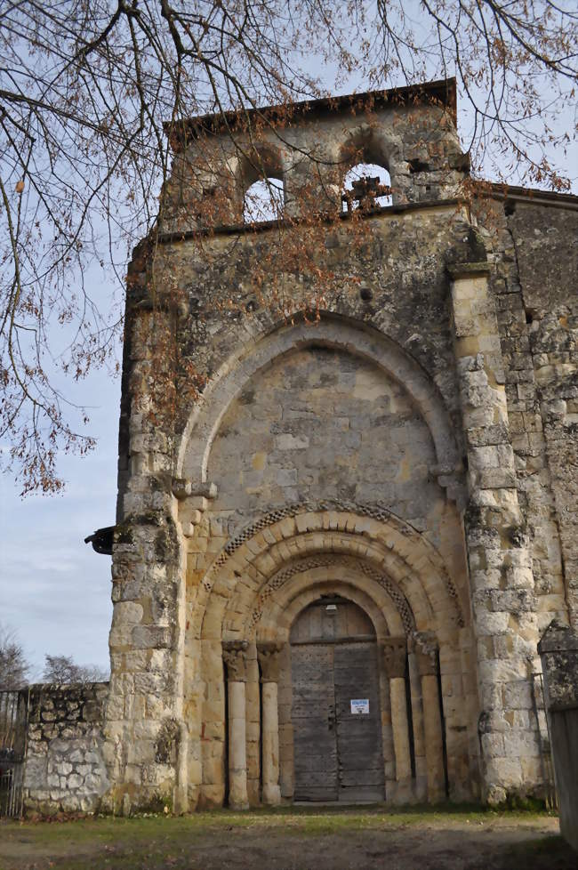 Église paroissiale Portique dentrée - Argenton (47250) - Lot-et-Garonne