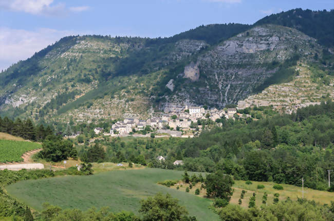 Vue générale de Montbrun - Montbrun (48210) - Lozère