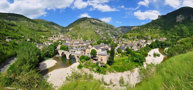 Sainte-Enimie, au cur des Gorges du Tarn - Sainte-Enimie (48210) - Lozère