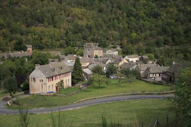 Vue générale de Saint-Julien-du-Tournel - Saint-Julien-du-Tournel (48190) - Lozère