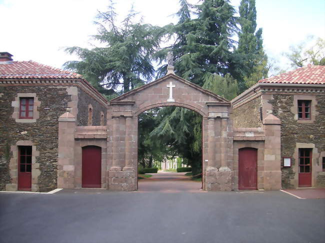 Abbaye Notre-Dame de Bellefontaine - Bégrolles-en-Mauges (49122) - Maine-et-Loire