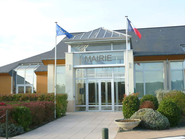 La mairie de Brézé - Brézé (49260) - Maine-et-Loire