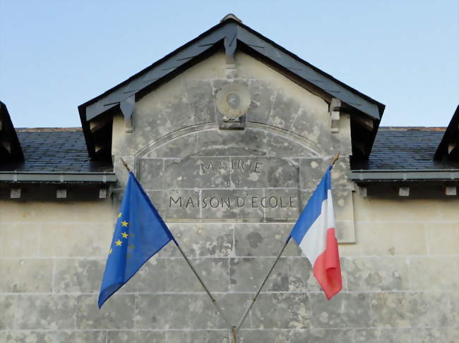 Mairie et Maison d'école de Chartrené - Chartrené (49150) - Maine-et-Loire