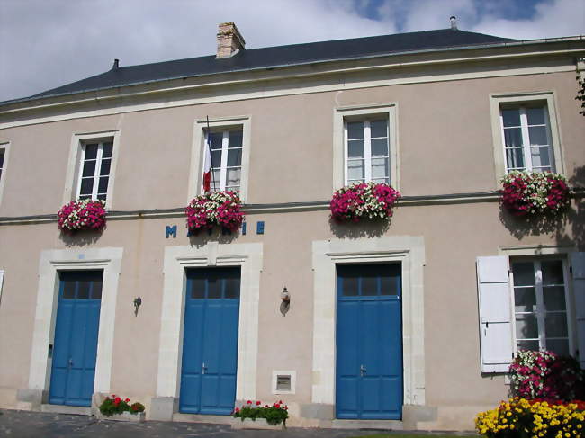 La mairie - Loiré (49440) - Maine-et-Loire