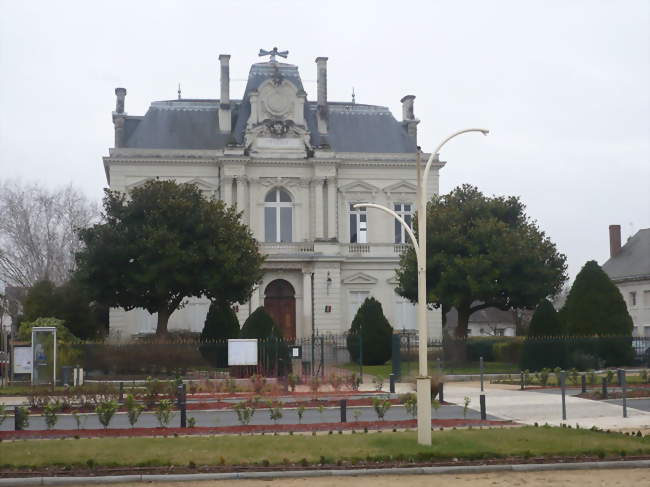La mairie de La Ménitré - La Ménitré (49250) - Maine-et-Loire