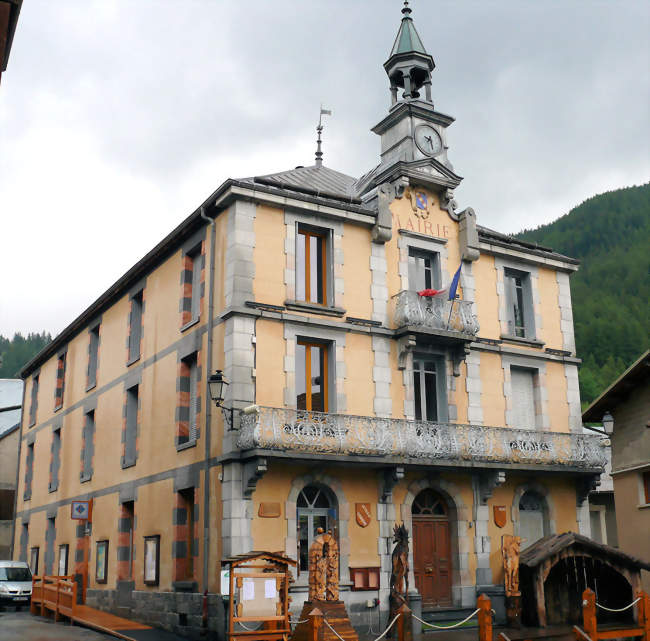 Mairie - Aiguilles (05470) - Hautes-Alpes