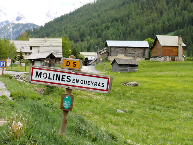 Panneau à l'entrée du village - Molines-en-Queyras (05350) - Hautes-Alpes