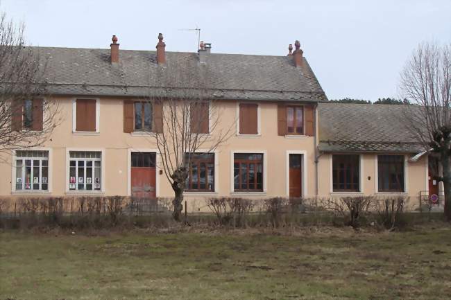 La mairie-école - Poligny (05500) - Hautes-Alpes