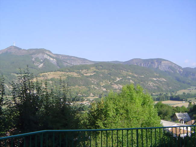 Vue depuis l'église de Saint-Étienne-le-Laus - Saint-Étienne-le-Laus (05130) - Hautes-Alpes