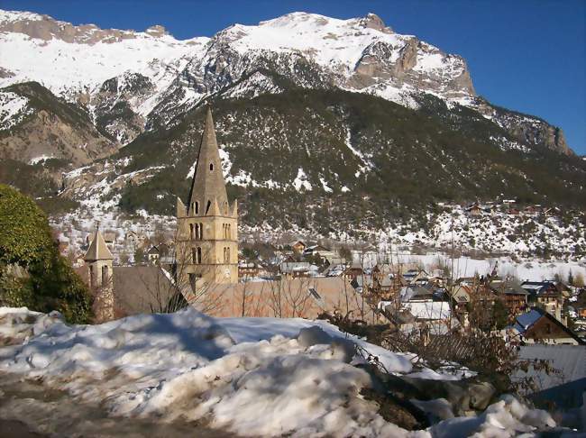 Vue de Vallouise en hiver - Vallouise (05290) - Hautes-Alpes