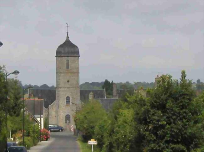 Le bourg vu de l'est - Bacilly (50530) - Manche