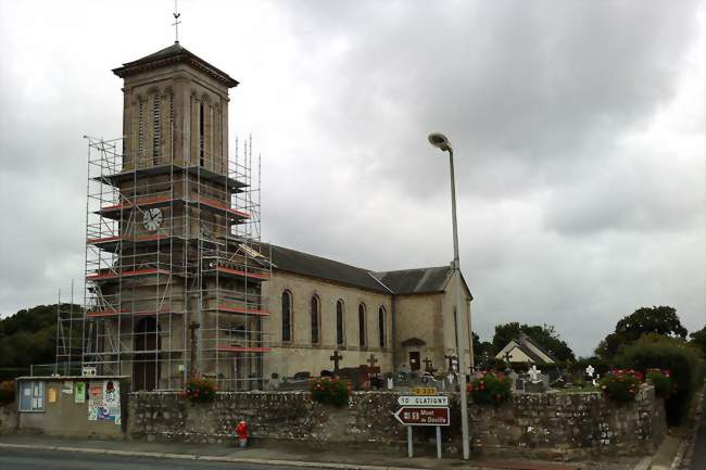 Église Saint-Martin en restauration - Doville (50250) - Manche