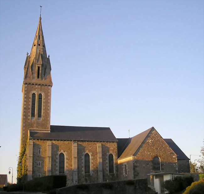L'église Saint-Médard - Le Grand-Celland (50370) - Manche