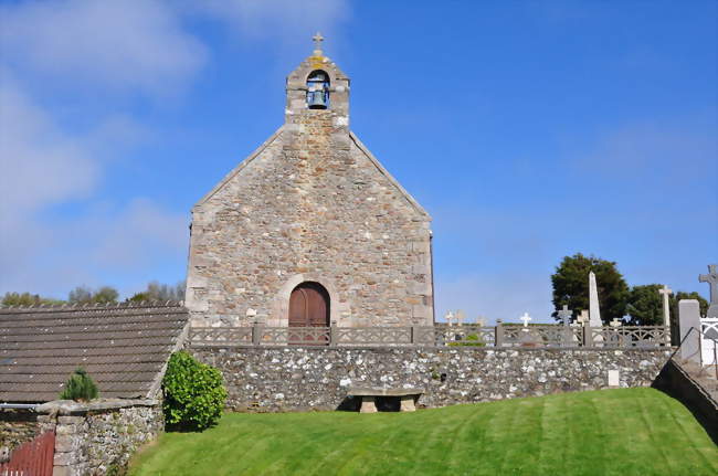 L'église Saint-Michel - Herqueville (50440) - Manche