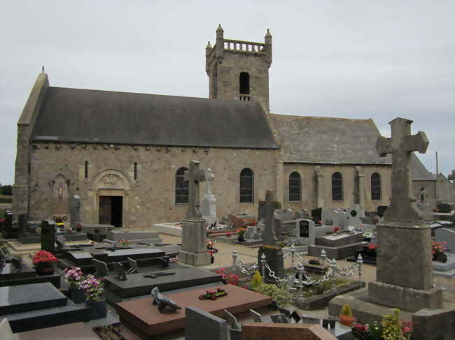 Église Saint-Martin-et-Sainte-Trinité - Néville-sur-Mer (50330) - Manche