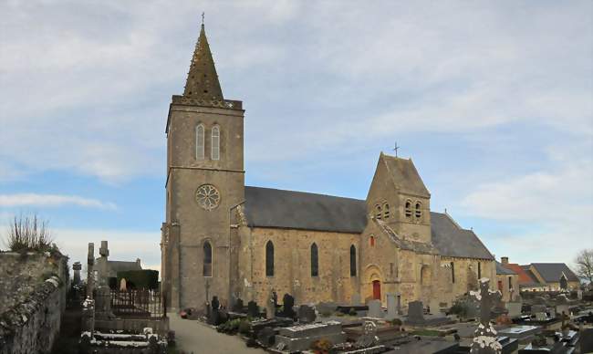 Église Notre-Dame et ses deux clochers - Quinéville (50310) - Manche