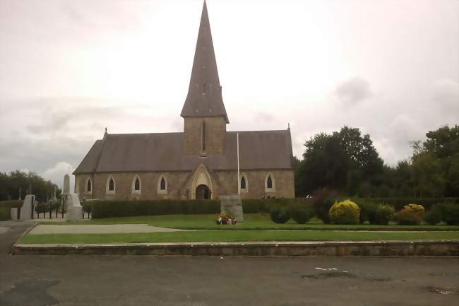 Église du bourg - Saint-Symphorien-le-Valois (50250) - Manche