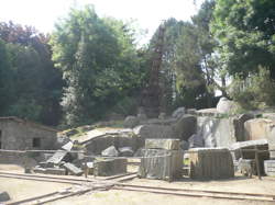 Pierres en Lumières > Parc-musée du granit