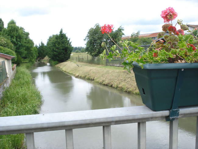 L'Isson à Saint-Remy-en-Bouzemont - Saint-Remy-en-Bouzemont-Saint-Genest-et-Isson (51290) - Marne