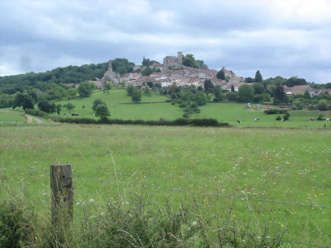 Vue du village - Bourmont (52150) - Haute-Marne