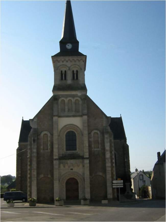 L'église de l'Assomption - Ahuillé (53940) - Mayenne