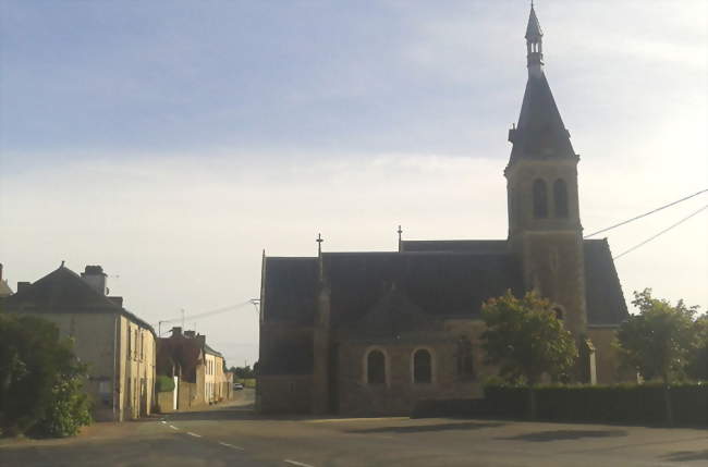 L'église Saint-Sixte - La Chapelle-Rainsouin (53150) - Mayenne