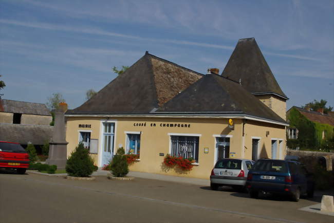 La mairie-poste - Cossé-en-Champagne (53340) - Mayenne
