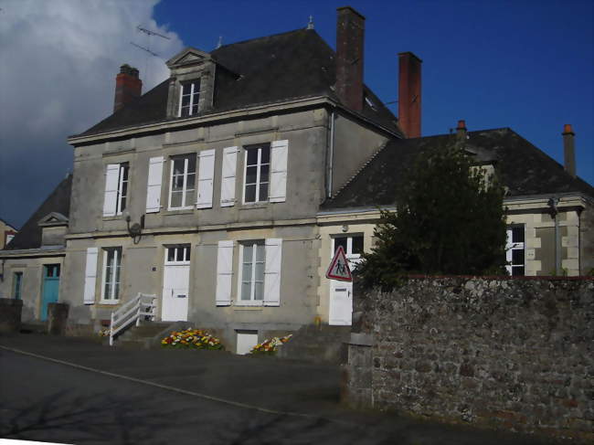 L'ancienne mairie - Montenay (53500) - Mayenne