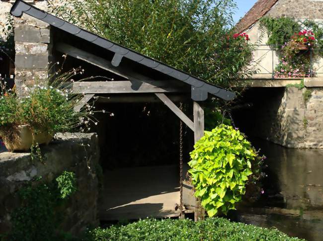 Le lavoir sur l'Erve - Saint-Jean-sur-Erve (53270) - Mayenne