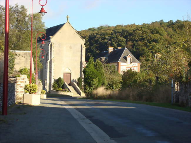 L'église Saint-Sulpice - Villepail (53250) - Mayenne