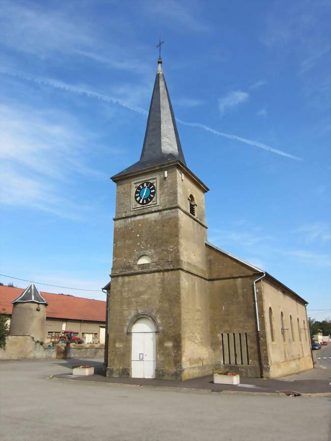 Église paroissiale Saint Willibrord et le colombier - Errouville (54680) - Meurthe-et-Moselle