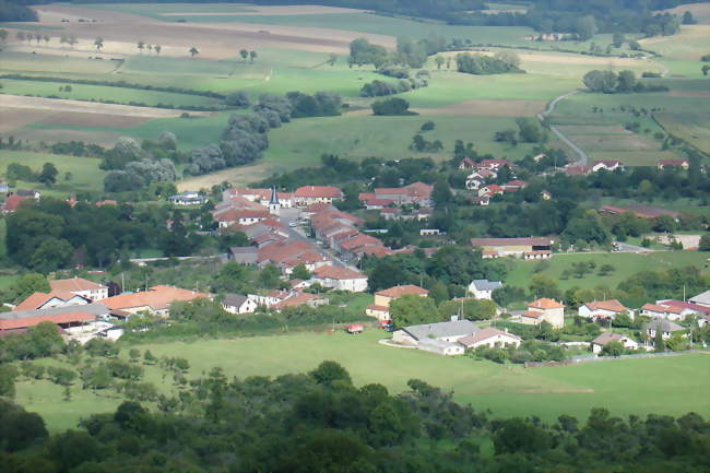 Le village depuis la Colline de Sion - Praye (54116) - Meurthe-et-Moselle