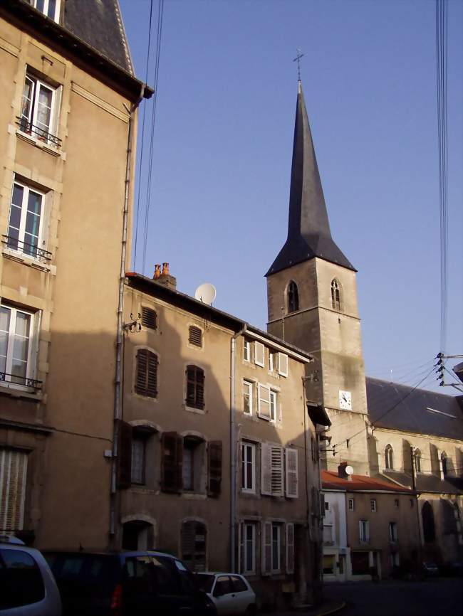 Eglise Saints-Côme-et-Damien - Vézelise (54330) - Meurthe-et-Moselle