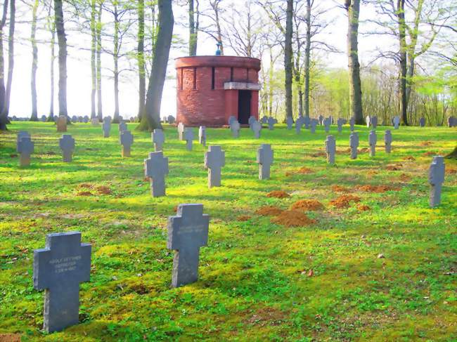 Le cimetière militaire allemand - Lissey (55150) - Meuse