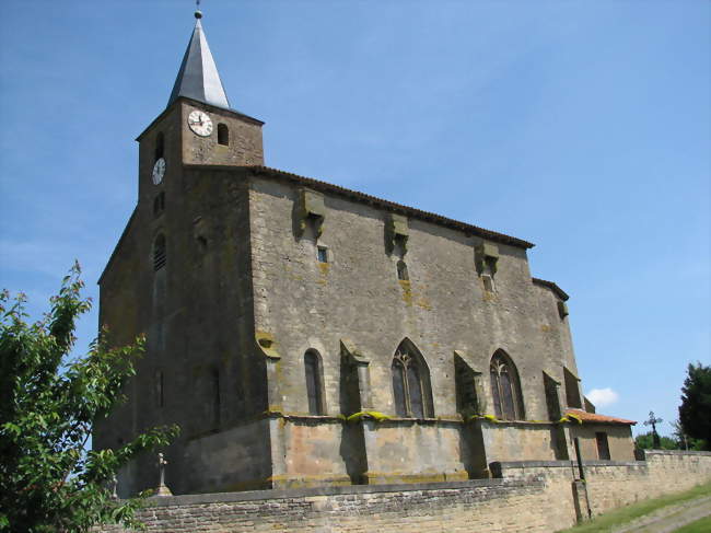 L'église fortifiée - Saint-Pierrevillers (55230) - Meuse