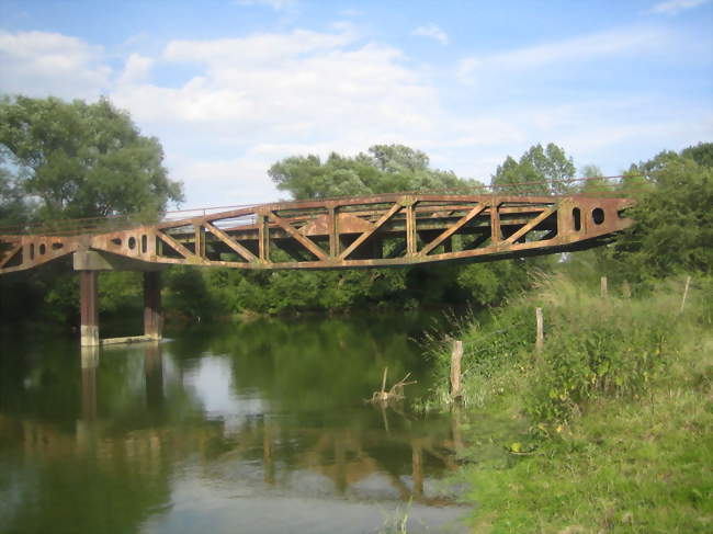 Pont sur la Meuse - Vacherauville (55100) - Meuse
