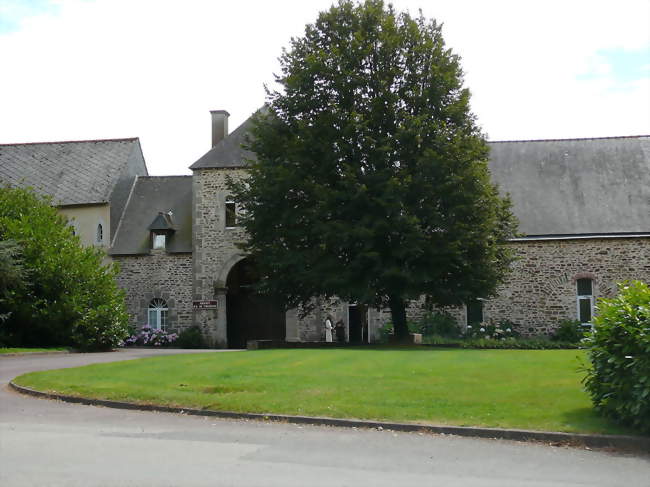 Entrée de l'abbaye Notre-Dame de Timadeuc - Bréhan (56580) - Morbihan