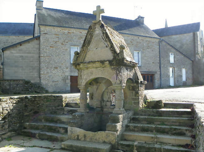 La fontaine de Saint-Brieuc - Cruguel (56420) - Morbihan