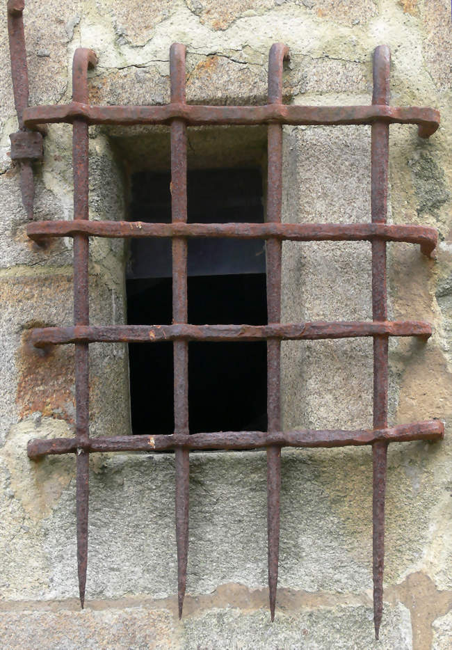 Fenêtre de l'église Sainte-Anne - Le Guerno (56190) - Morbihan