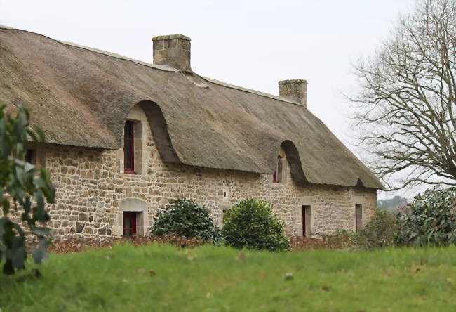 Chaumière du hameau de Cahire - Plougoumelen (56400) - Morbihan