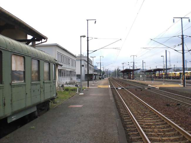 La gare de Béning - Béning-lès-Saint-Avold (57800) - Moselle