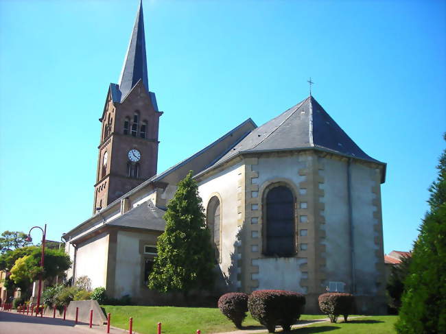 Le chevet de l'église Saint-Rémi - Boucheporn (57220) - Moselle