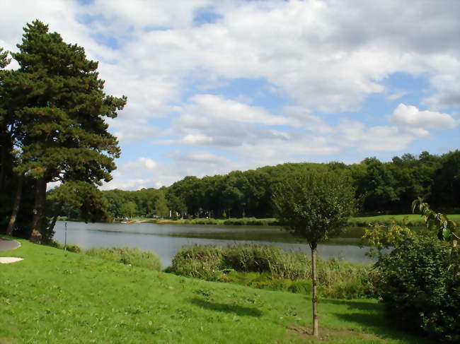 Le lac de Creutzwald - Creutzwald (57150) - Moselle