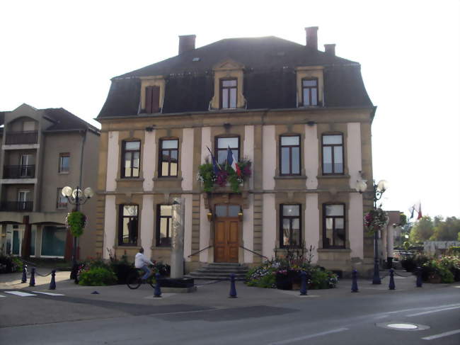 Hôtel de ville d'Uckange - Uckange (57270) - Moselle