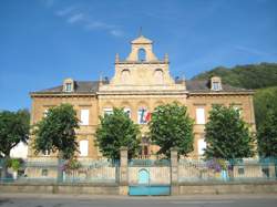 Aide maternel / maternelle de crèche - halte-garderie