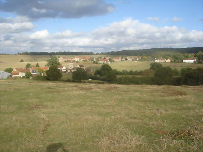 Vue d'ensemble du village - Bussy-la-Pesle (58420) - Nièvre